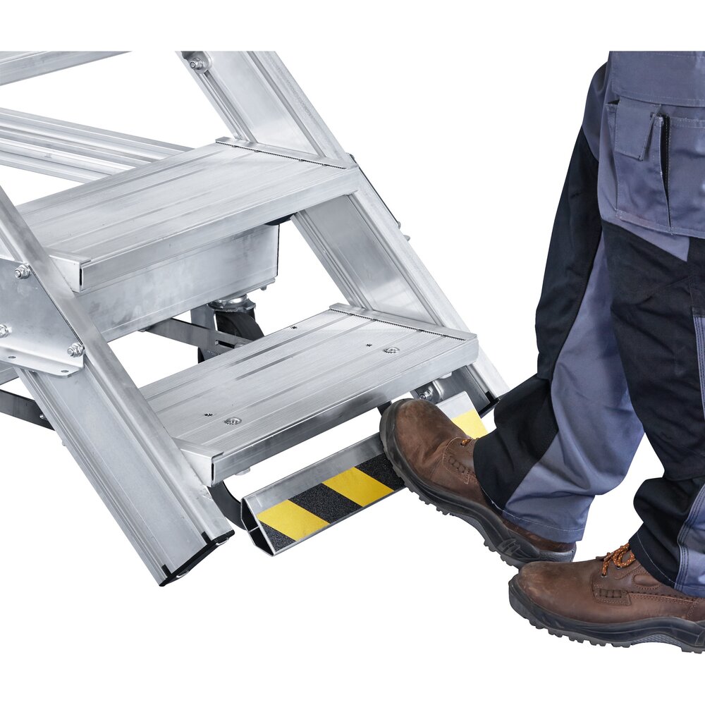 CREAXESS Mobile access steps with platform, Auto- or Ergo Stop 